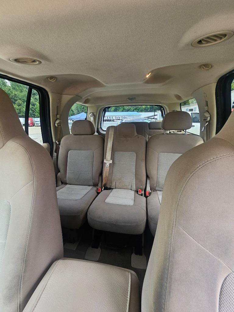 2004 Ford EXPIDITION - $5,500