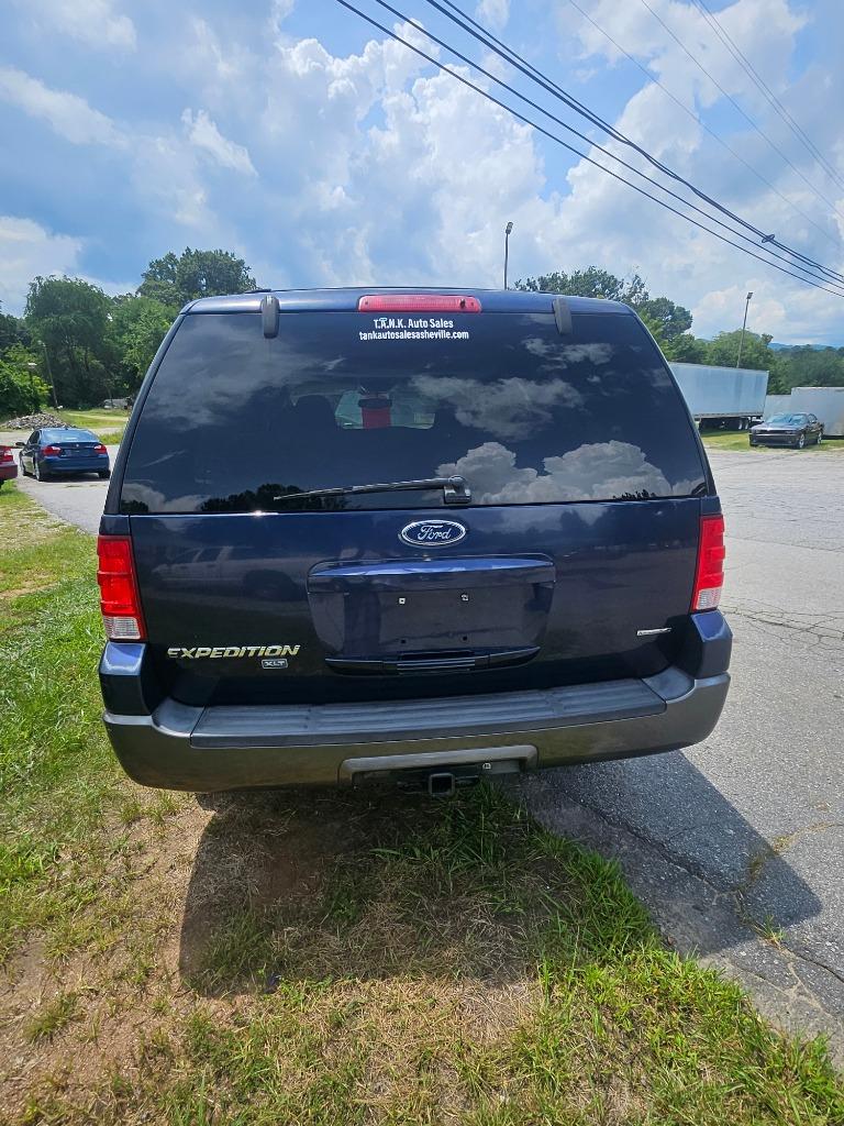 2004 Ford EXPIDITION - $5,500