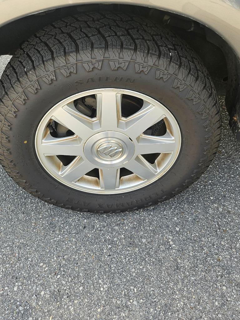 2006 Buick Rainier - $5,500