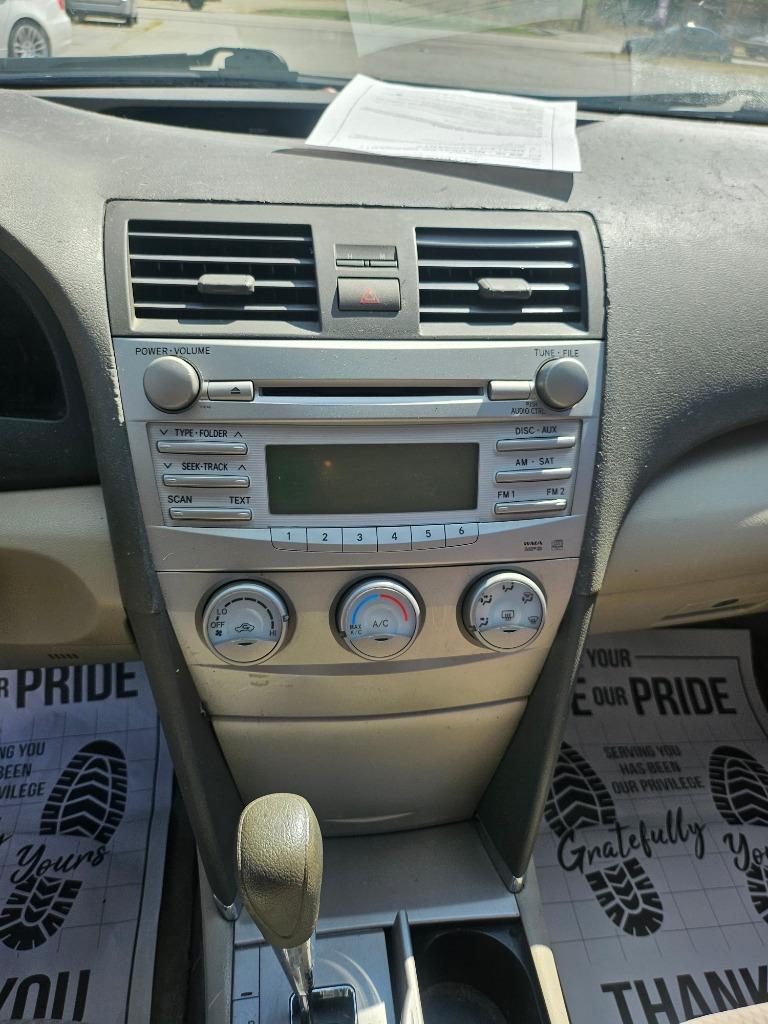 2010 Toyota Camry - $5,900