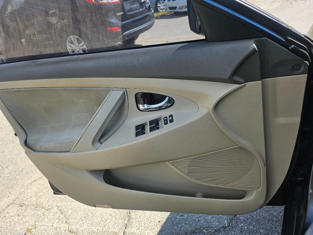 2010 Toyota Camry - $5,900