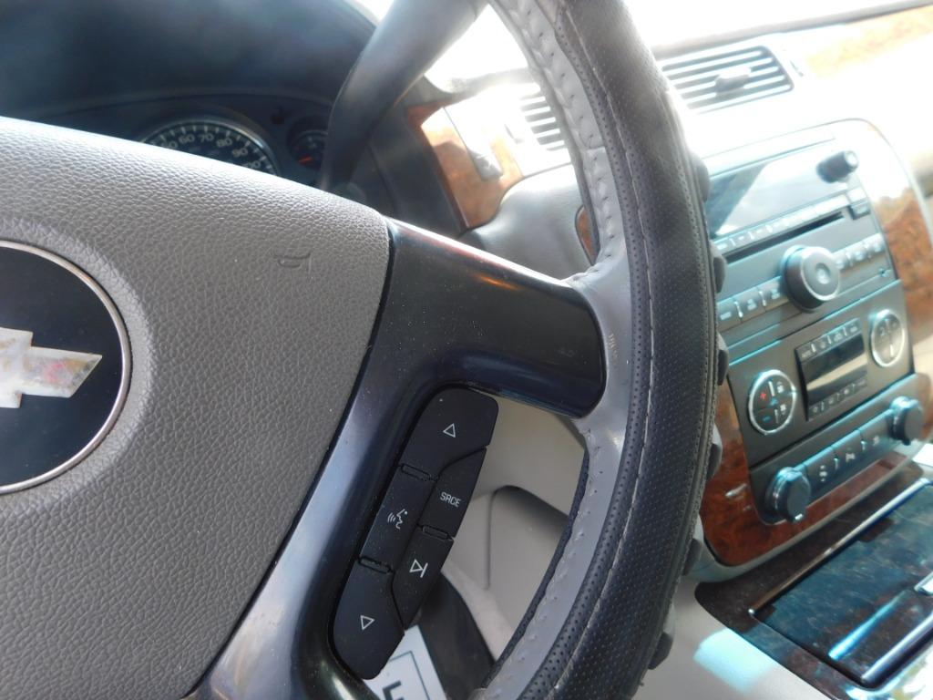 2008 Chevrolet Suburban - $8,500