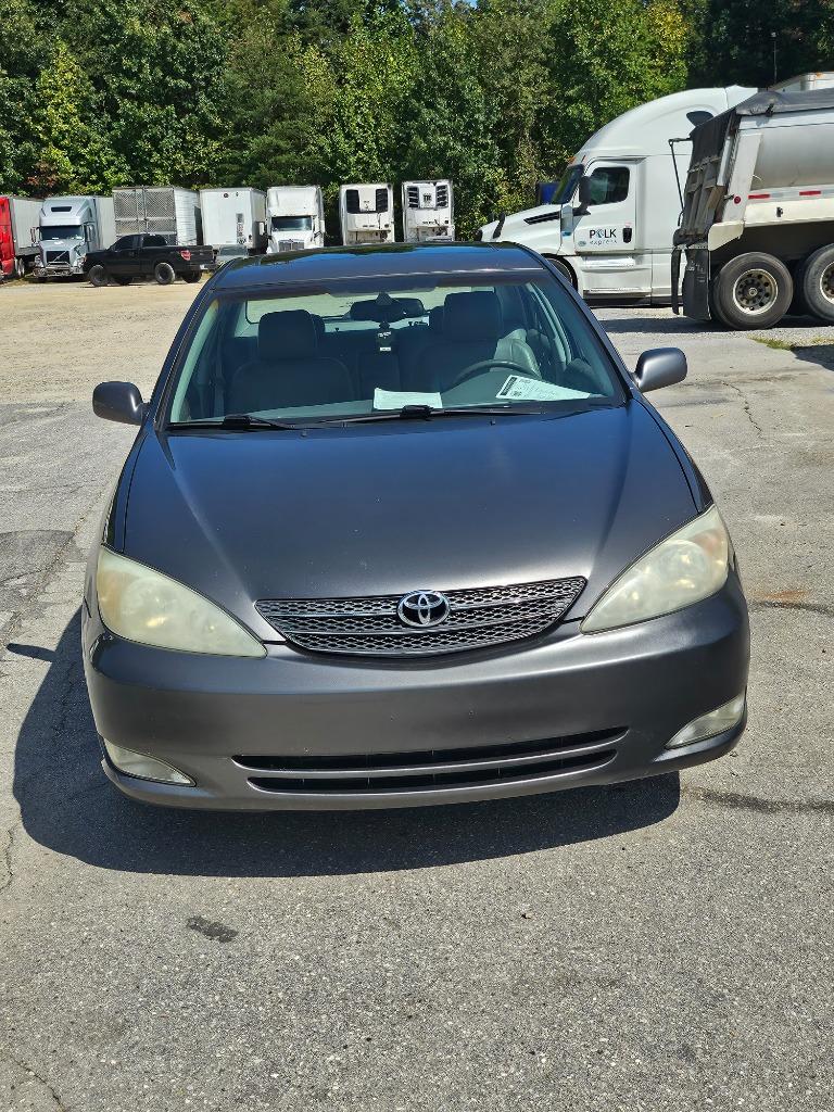 2004 Toyota Camry