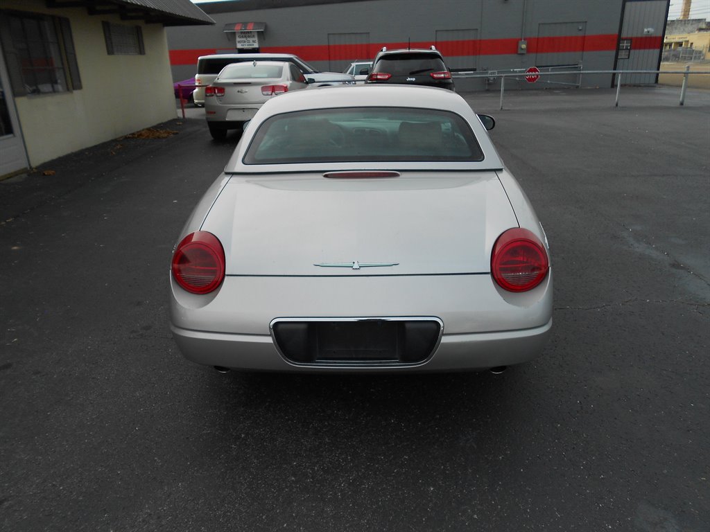 2004 Ford Thunderbird Deluxe photo