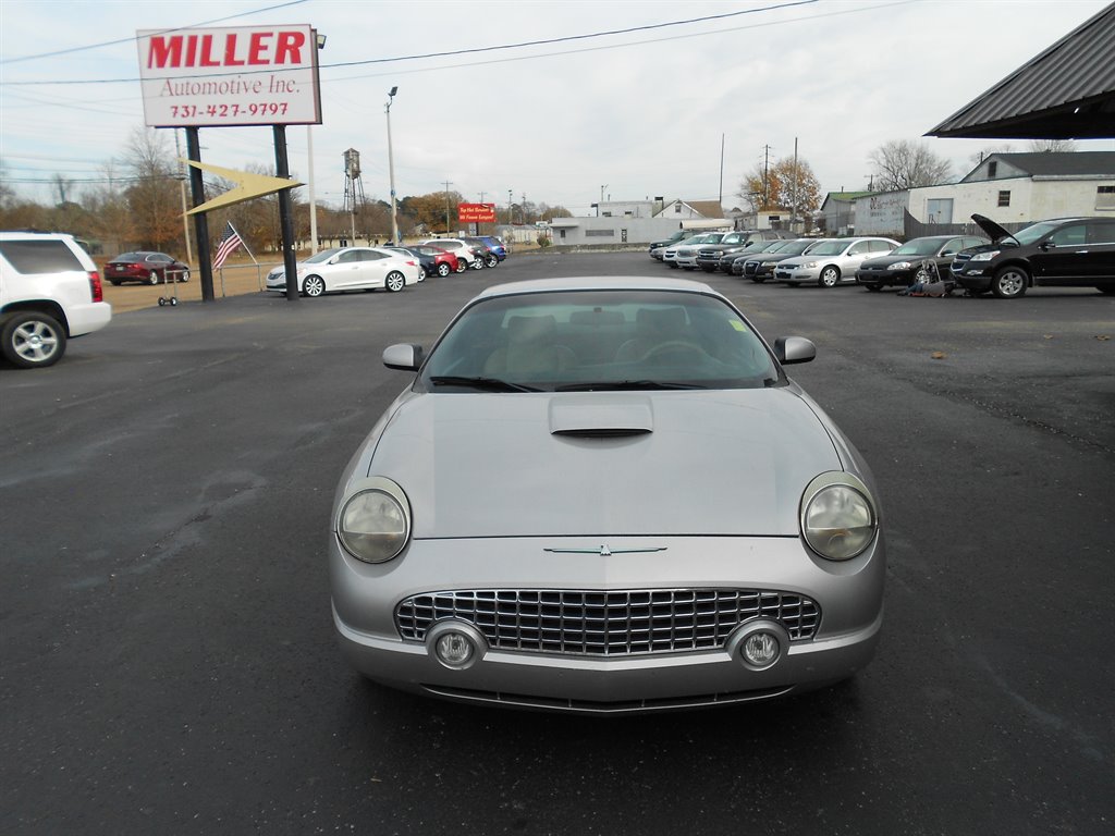 2004 Ford Thunderbird Deluxe photo