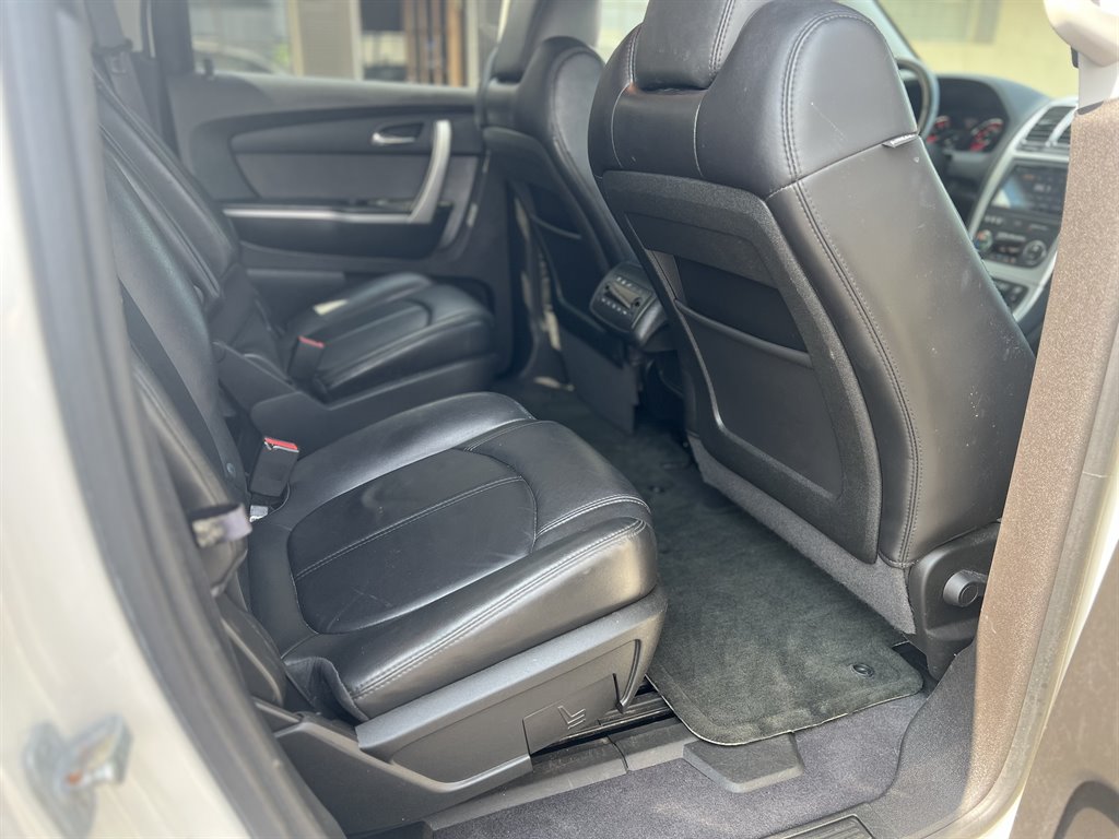 2012 GMC Acadia SLT-1 photo