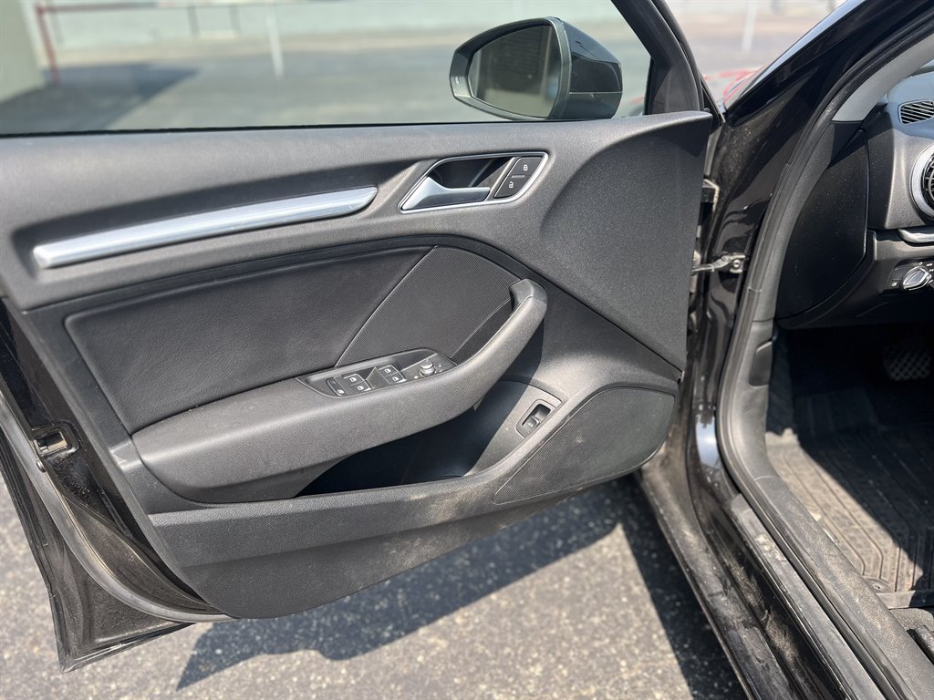 2015 Audi A3 Premium Plus photo