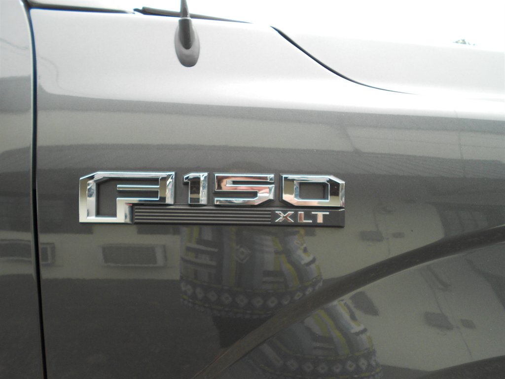 2019 Ford F-150 - $21,500