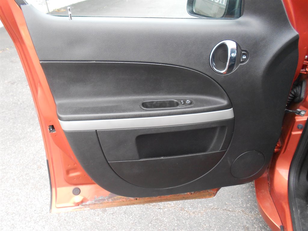 2008 Chevrolet HHR LT photo