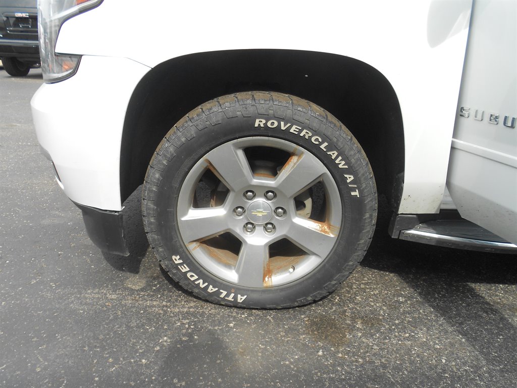 2018 Chevrolet Suburban Premier photo