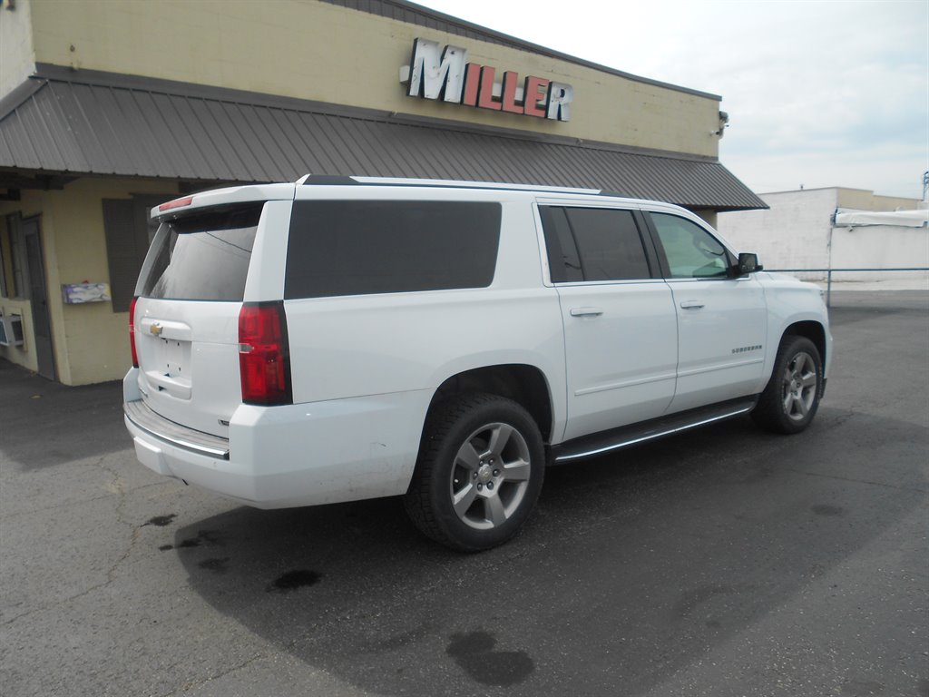 2018 Chevrolet Suburban Premier photo