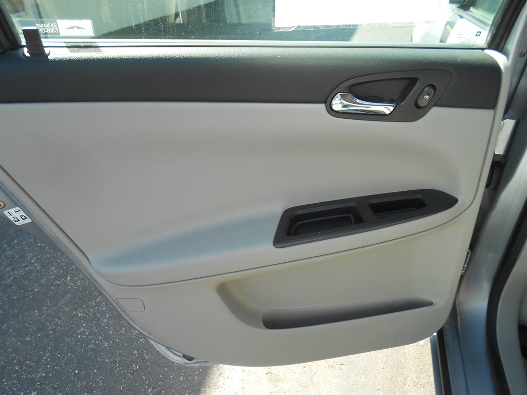 2006 Chevrolet Impala LT photo