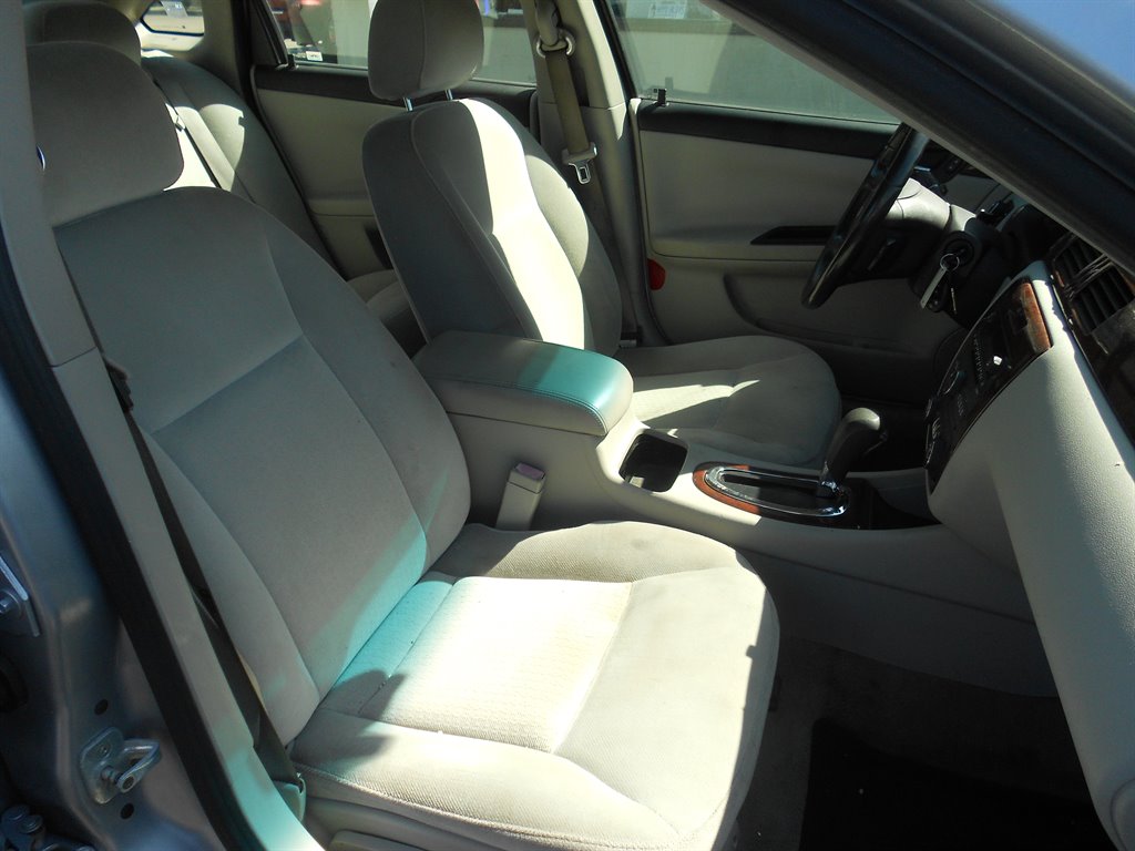 2006 Chevrolet Impala LT photo
