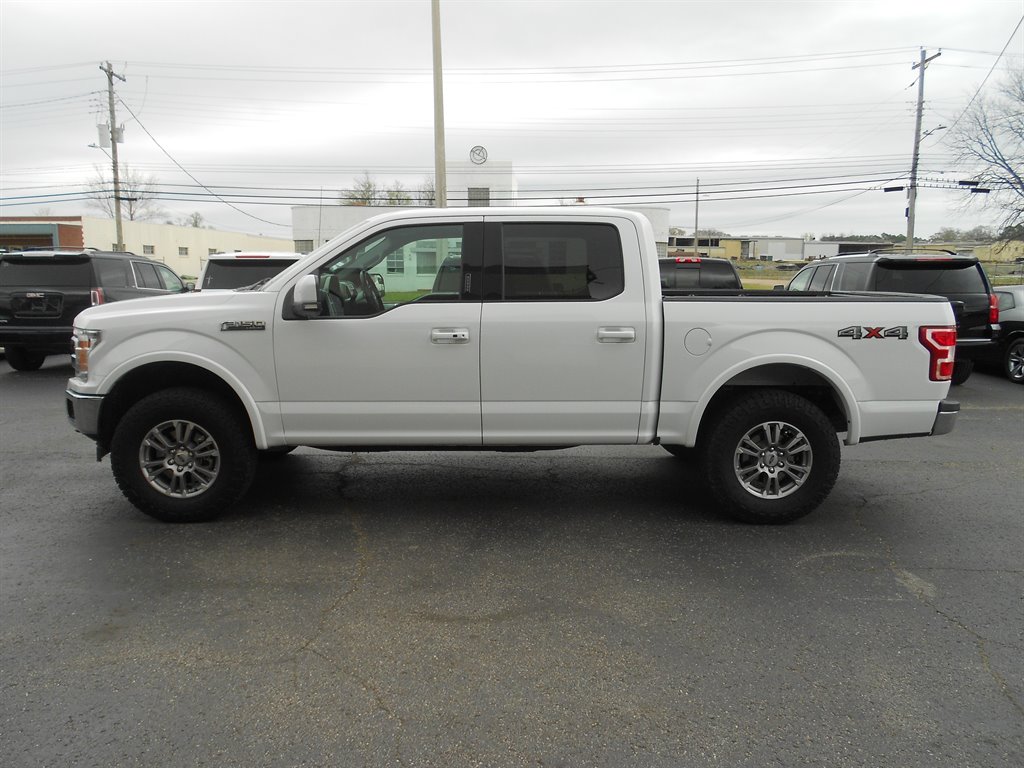 2019 Ford F150 Lariat photo