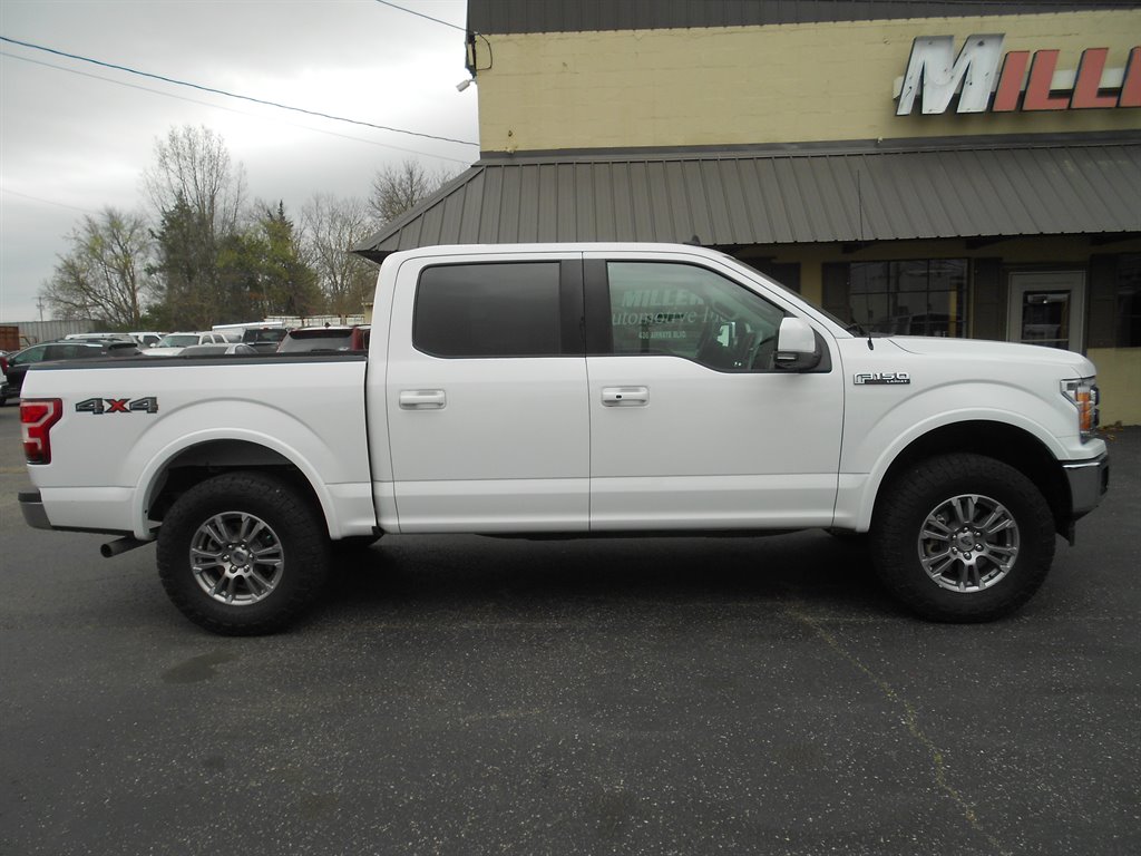 2019 Ford F150 Lariat photo