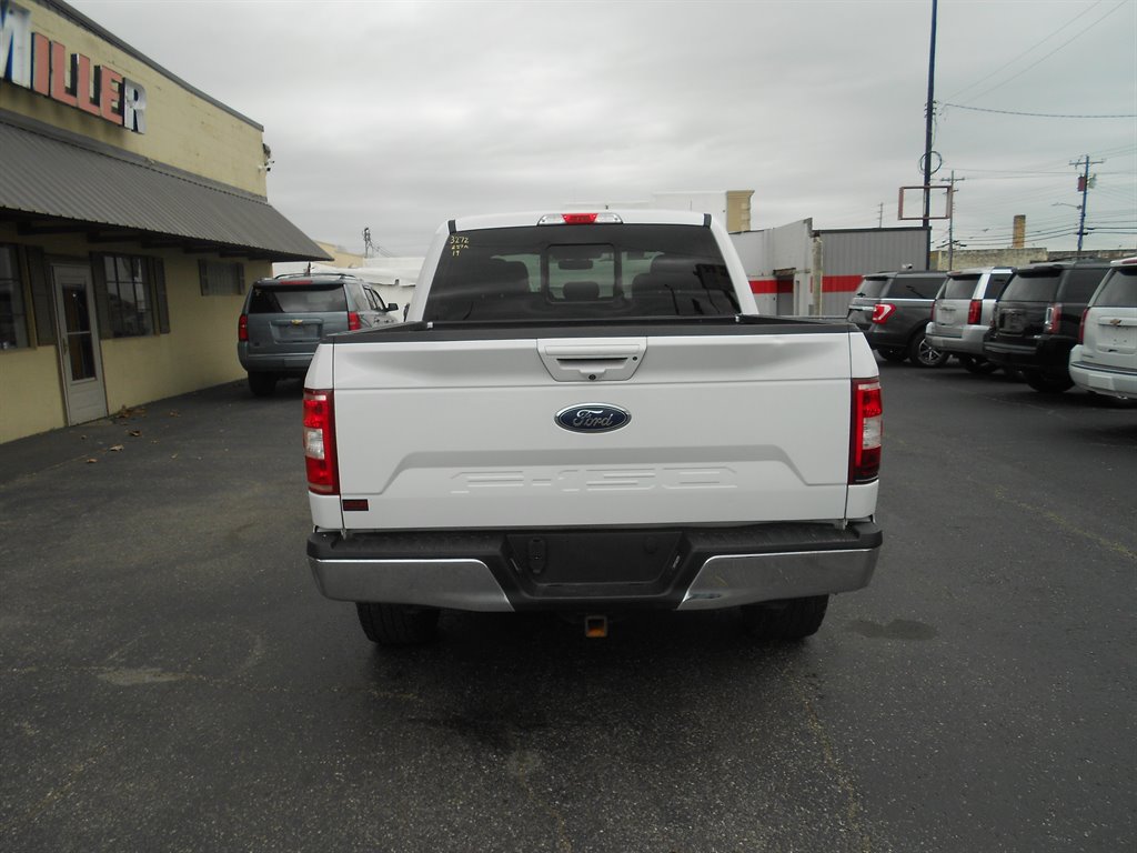 2019 Ford F150 Lariat photo