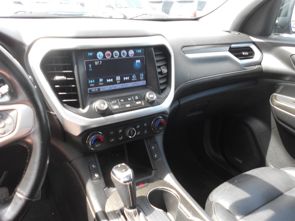 2019 GMC Acadia SLT1 photo