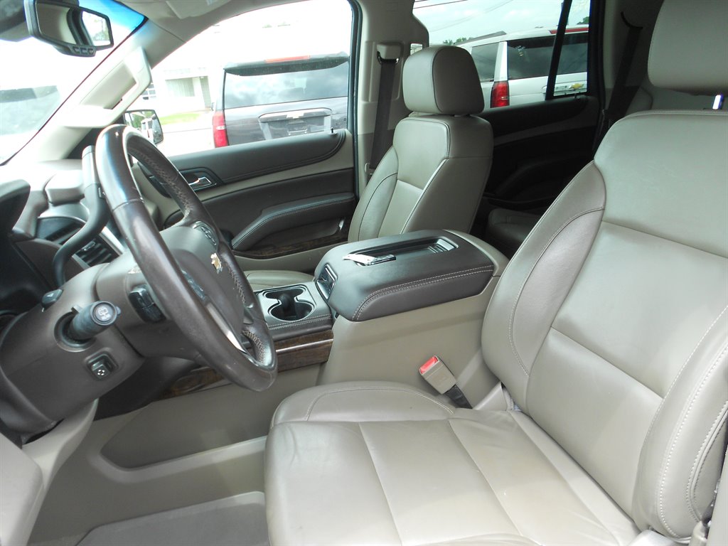 2019 Chevrolet Tahoe LT photo