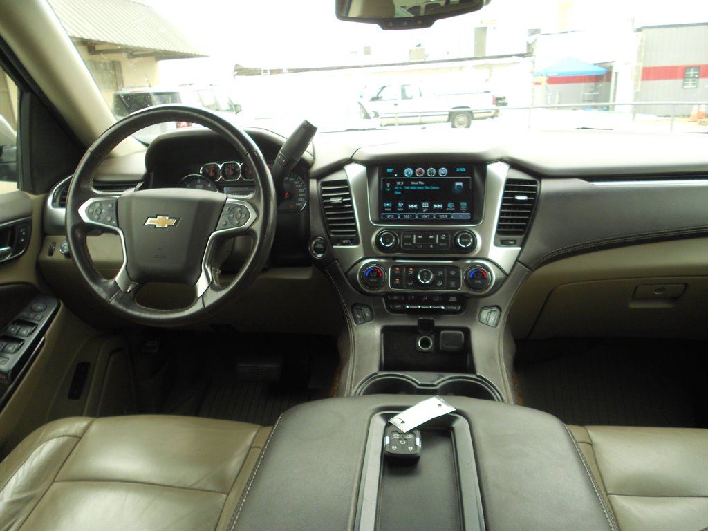 2019 Chevrolet Tahoe LT photo