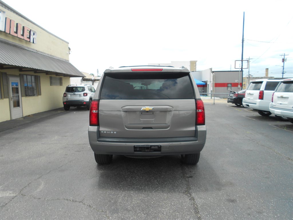 2019 Chevrolet Tahoe LT photo