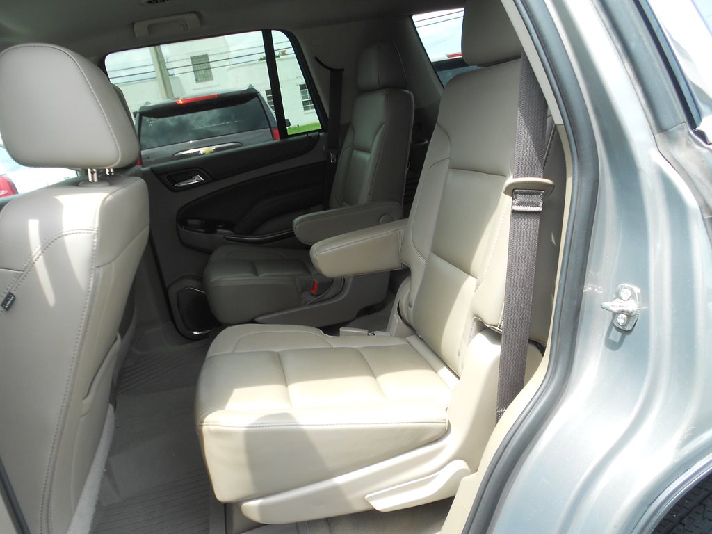 2019 Chevrolet Tahoe LT photo