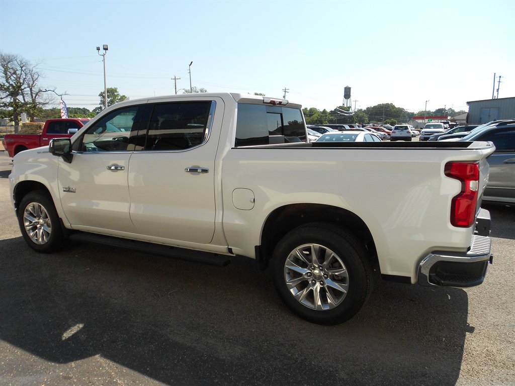 2020 Chevrolet Silverado 1500 - $32,850