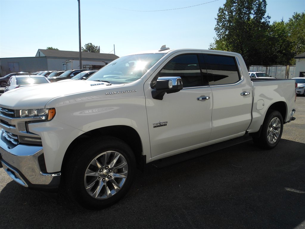 2020 Chevrolet Silverado 1500 - $32,850