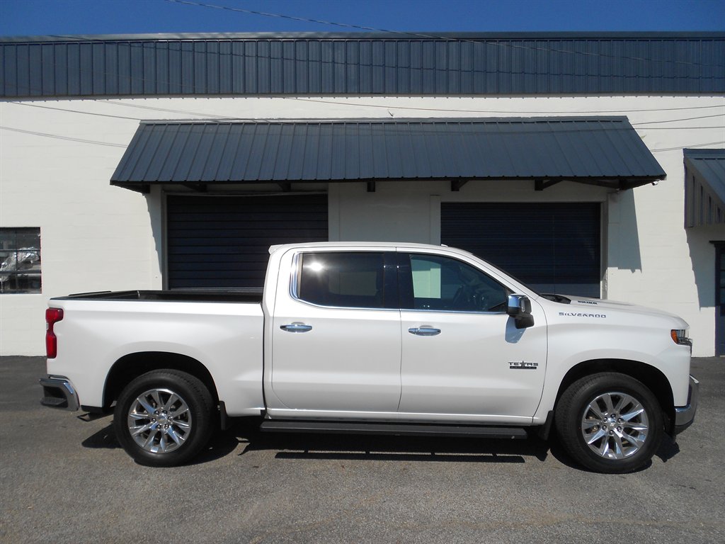 2020 Chevrolet Silverado 1500 - $32,850