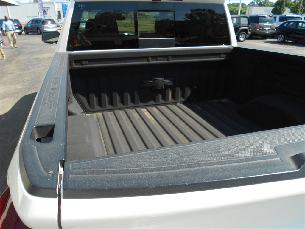 2020 Chevrolet Silverado 1500 - $32,850