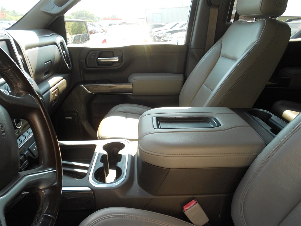 2020 Chevrolet Silverado 1500 - $32,850