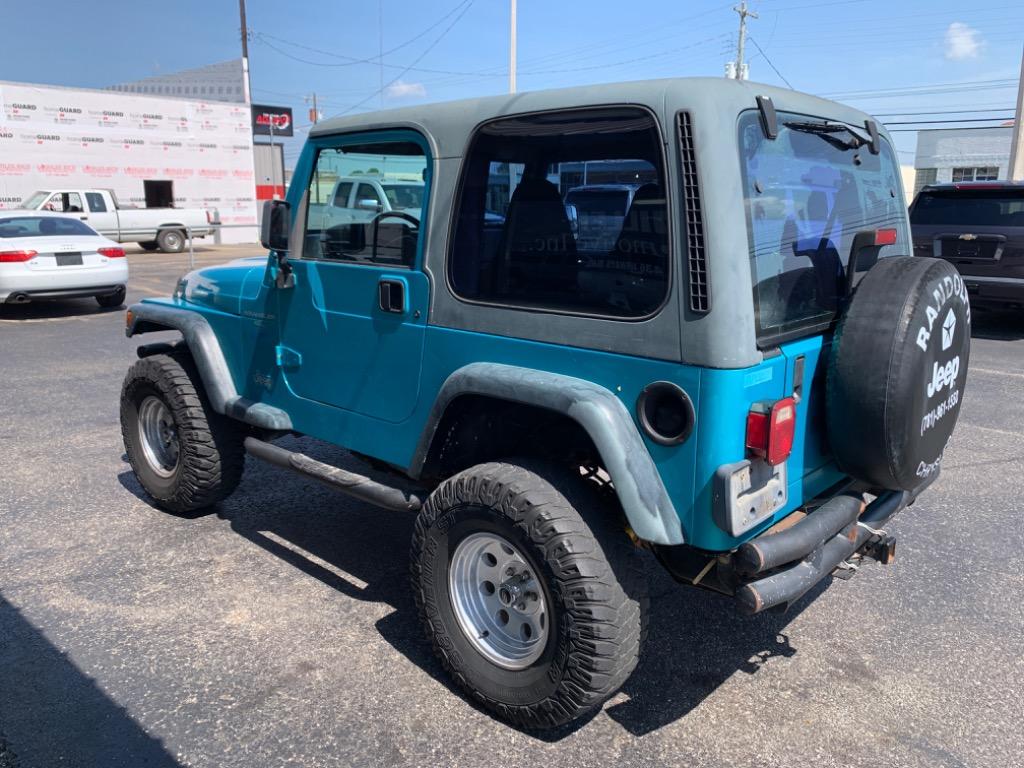 1998 Jeep Wrangler Sport photo