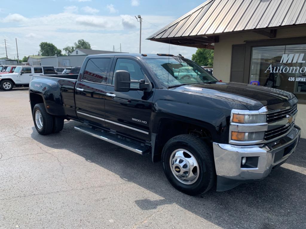2015 Chevrolet Silverado - $30,875