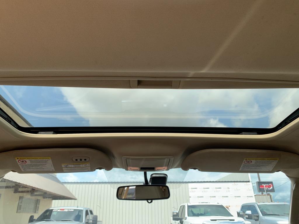 2015 Lincoln Navigator - $12,900
