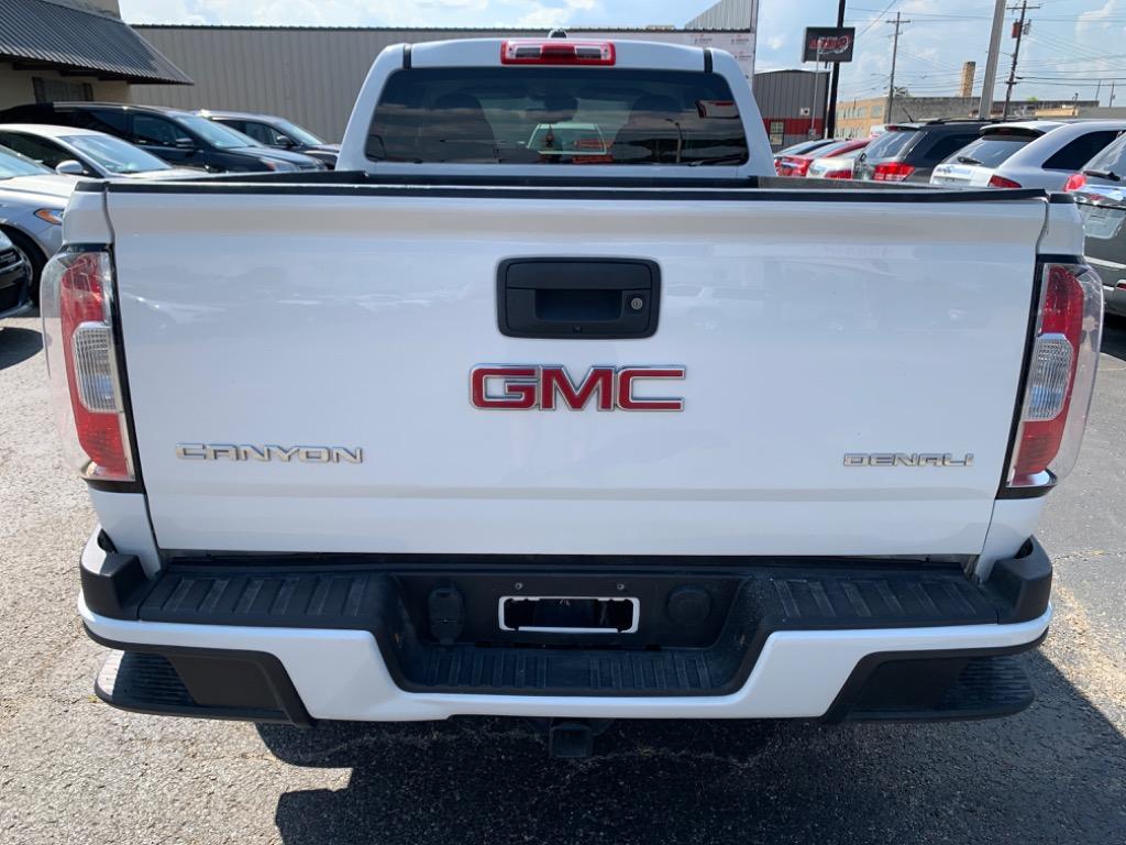 2018 GMC Canyon Denali photo