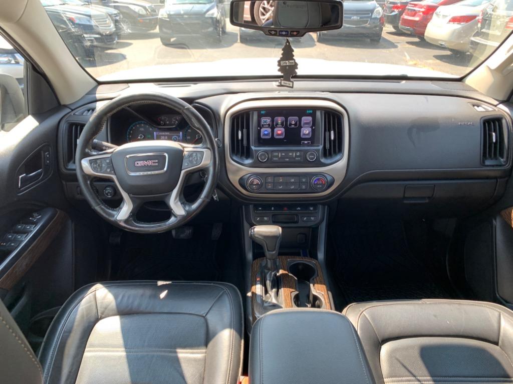 2018 GMC Canyon Denali photo