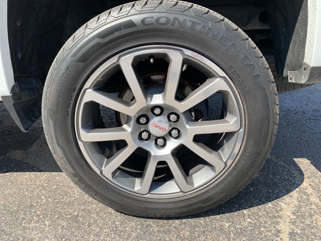 2018 GMC Canyon Denali photo