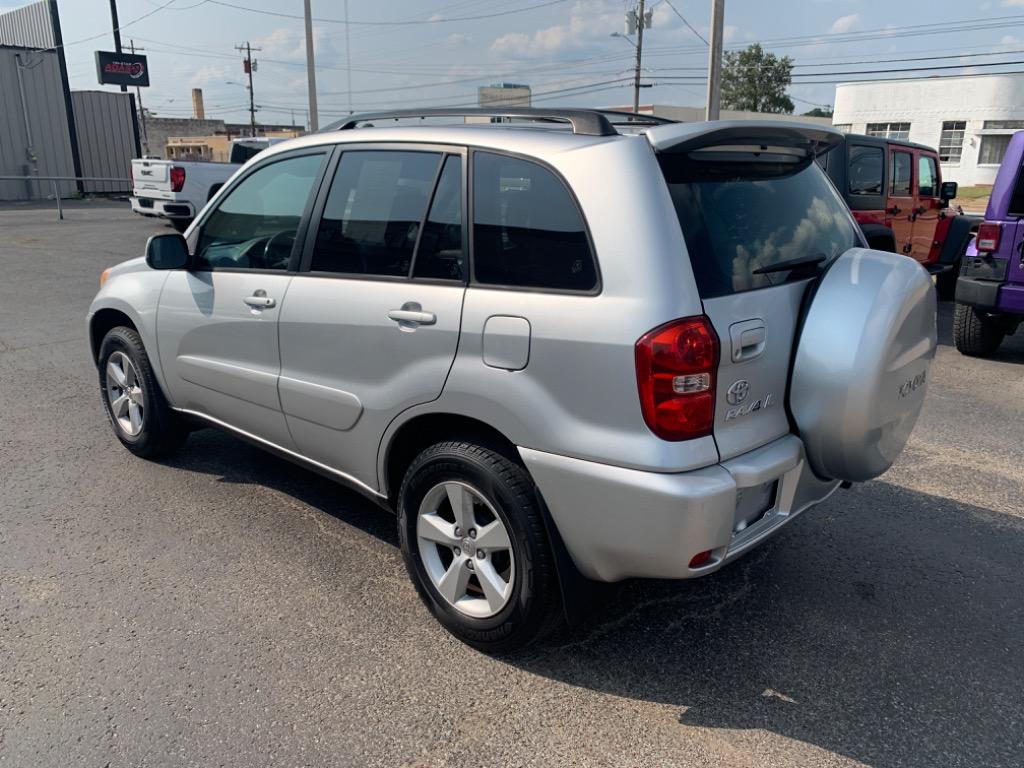 2005 Toyota RAV4 photo
