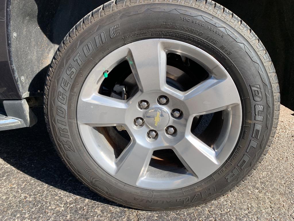 2018 Chevrolet Suburban 1500 Premier photo
