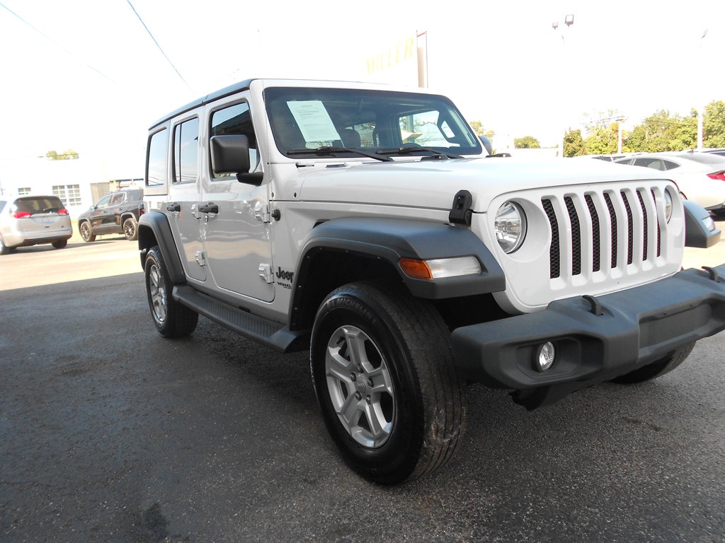 2022 Jeep Wrangler - $20,250