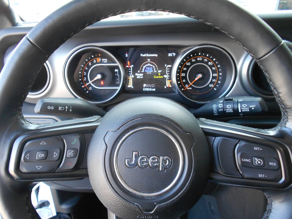 2022 Jeep Wrangler - $20,250