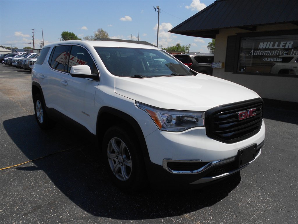2019 GMC Acadia SLE1 photo