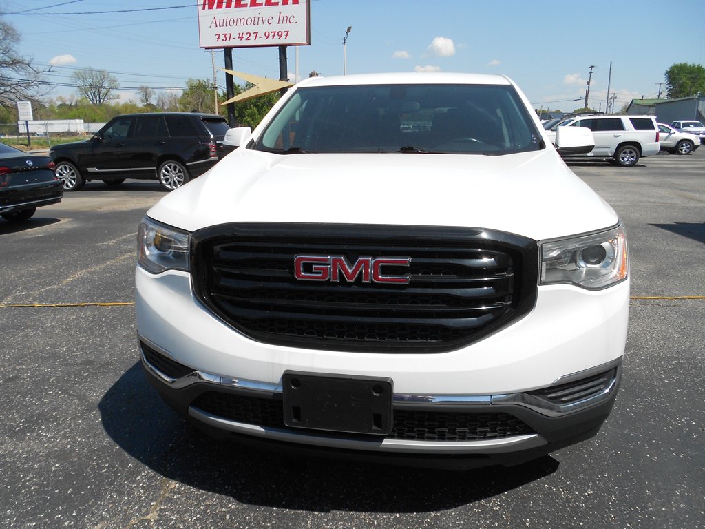 2019 GMC Acadia SLE1 photo