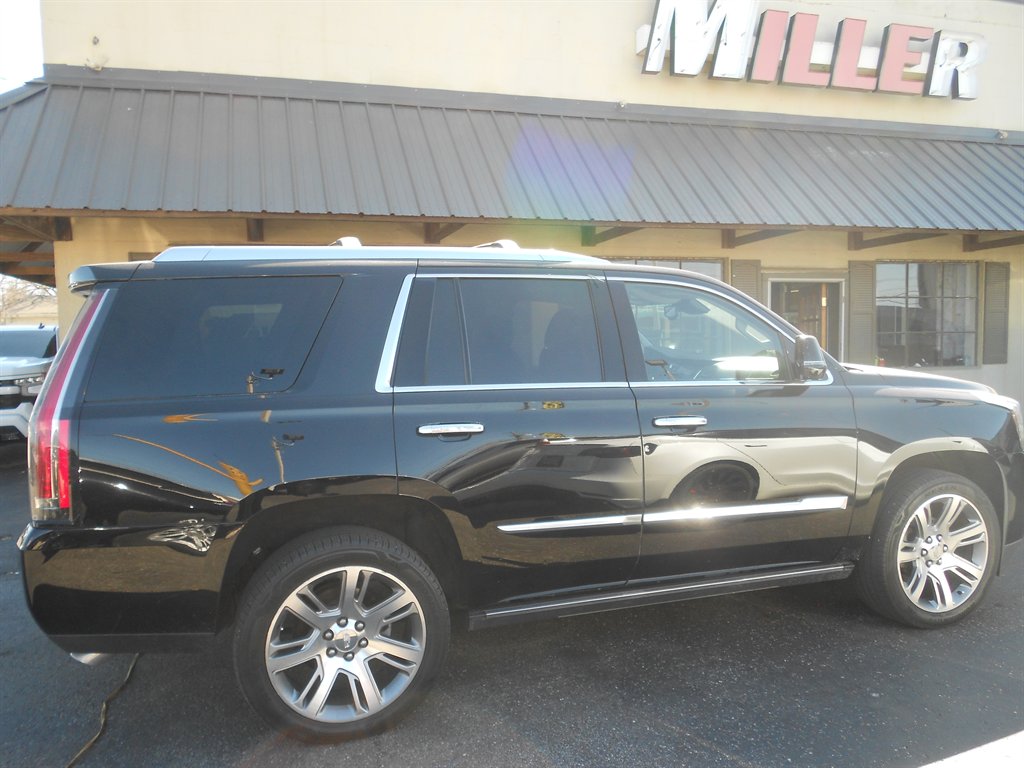 2015 Cadillac Escalade Premium photo