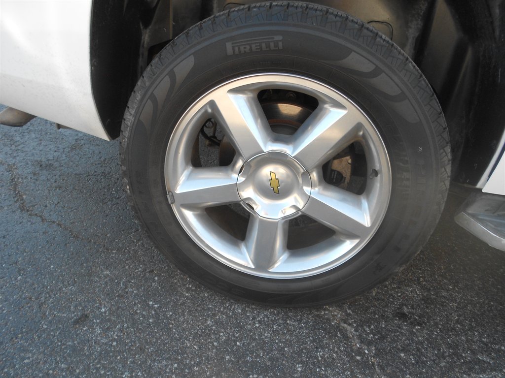 2013 Chevrolet Tahoe - $10,995