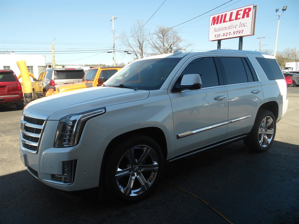 2018 Cadillac Escalade Premium photo