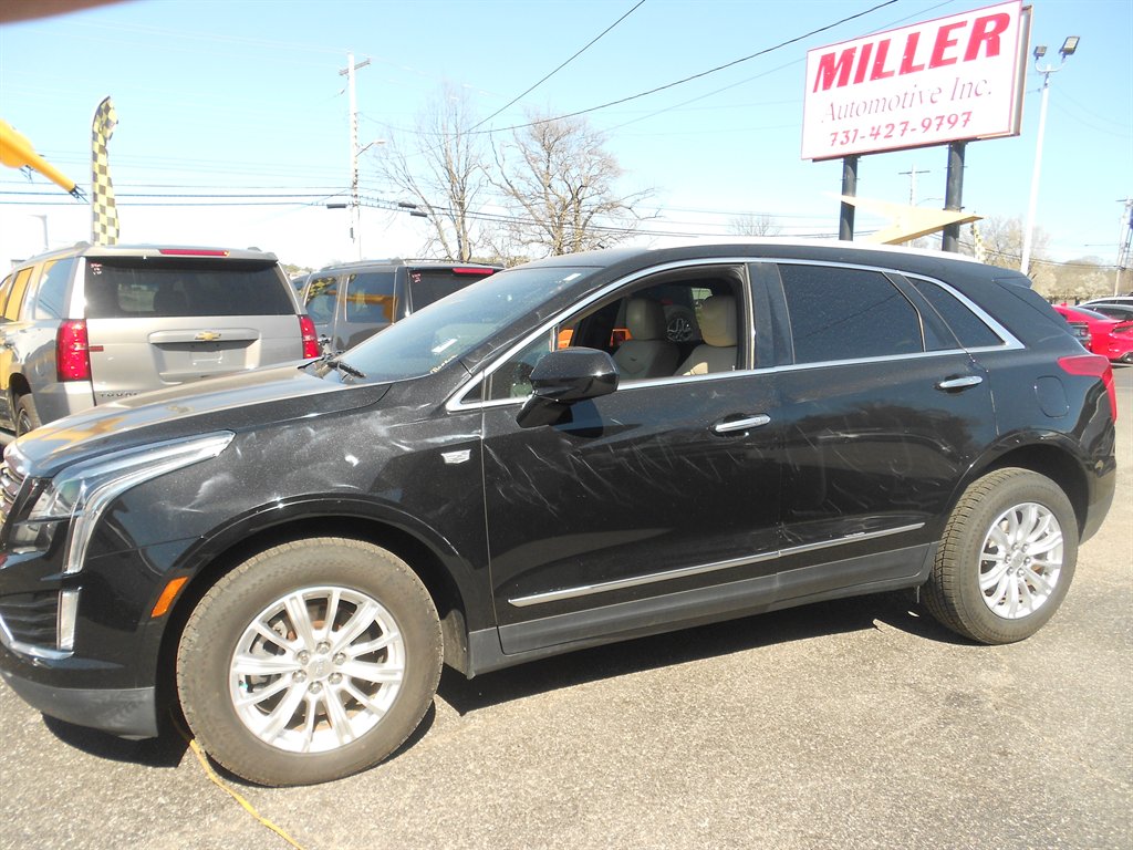 2017 Cadillac XT5 photo