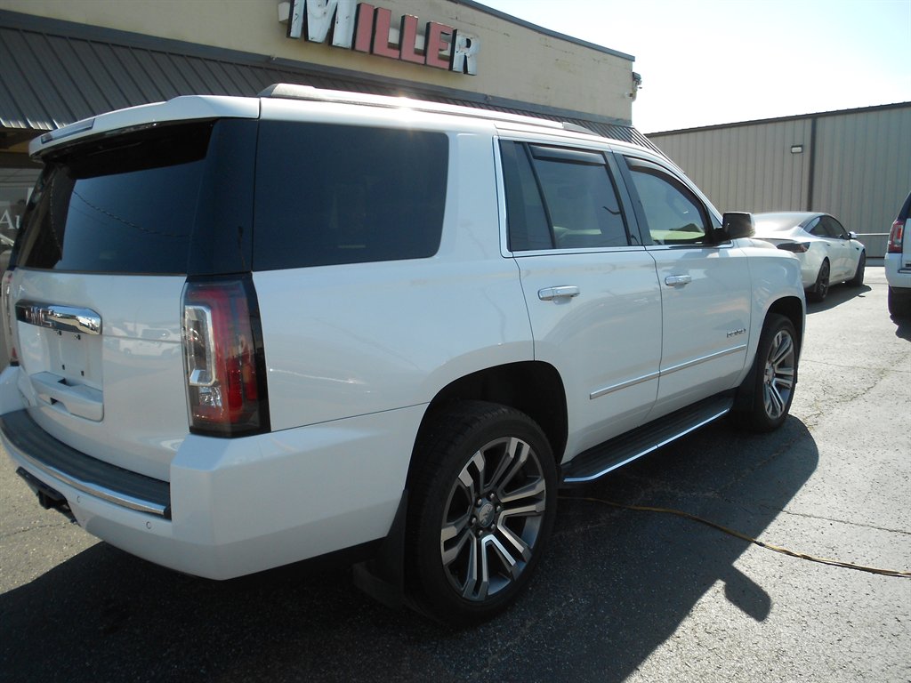 2017 GMC Yukon Denali photo