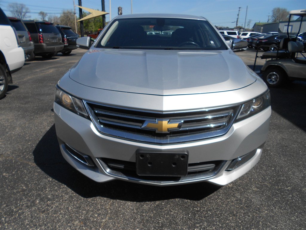 2017 Chevrolet Impala LT photo