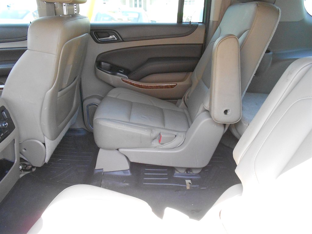 2015 Chevrolet Suburban LTZ 1500 photo