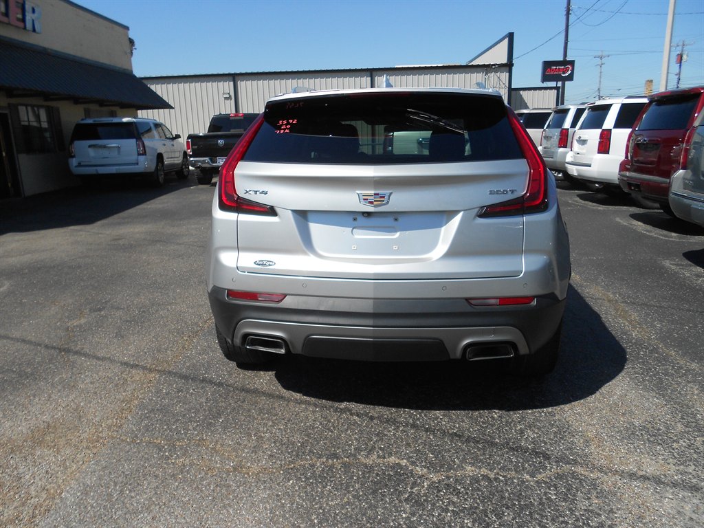 2020 Cadillac XT4 Premium Luxury photo